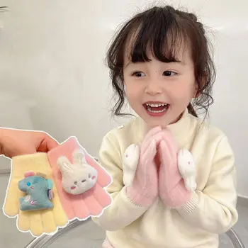 Кролик Узор Детские милые перчатки Зимние теплые варежки Вязаные перчатки Детские плюшевые перчатки Мультяшный дизайн Защита от холода