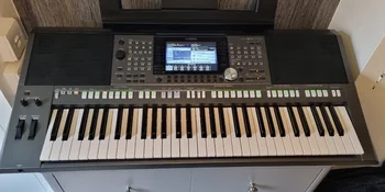 ПОКУПАТЕЛИ НОВОГОДНИЙ ВЫБОР Клавиатура Yamahass PSR S970